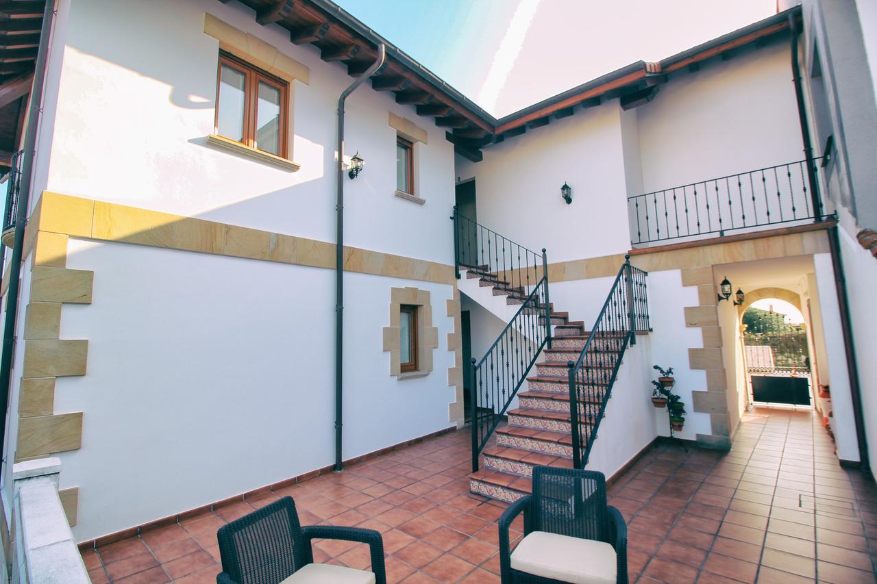 Apartamentos La Fuente De Enmedio 수안세스 외부 사진